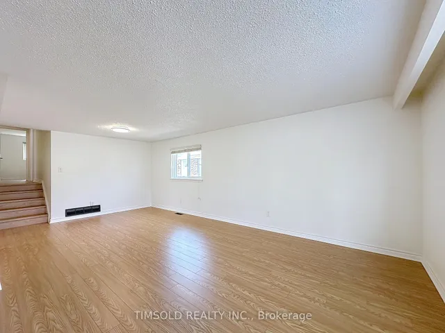 Additional image 7 of 6 Lofthouse Sq