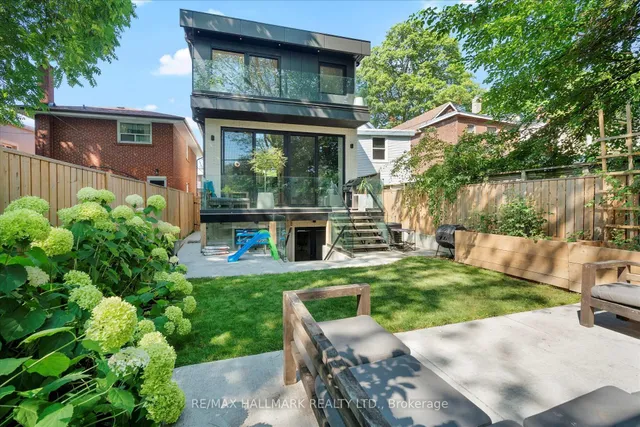 Additional image 48 of 31 Redwood Ave