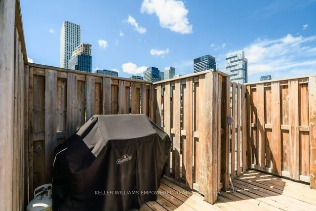 Additional image 36 of 189 Queen St Unit 5