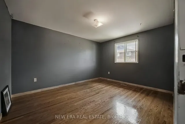 Additional image 26 of 3 Envoy Blvd