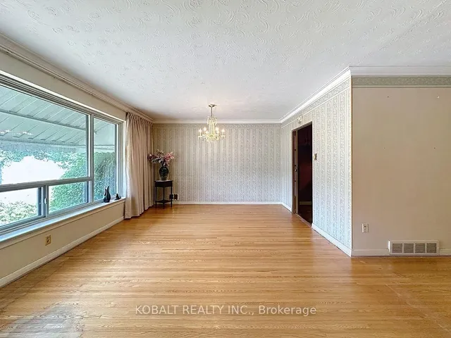 Additional image 3 of 19 Kidbrooke Cres