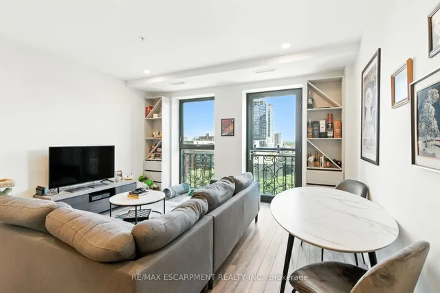 Additional image 12 of 118 King St Unit 523