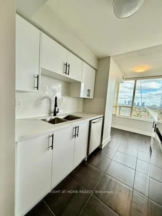 Additional image 9 of 700 Constellation Dr Unit 1808