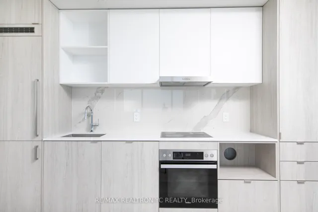 Additional image 6 of 138 Downes St Unit 6606