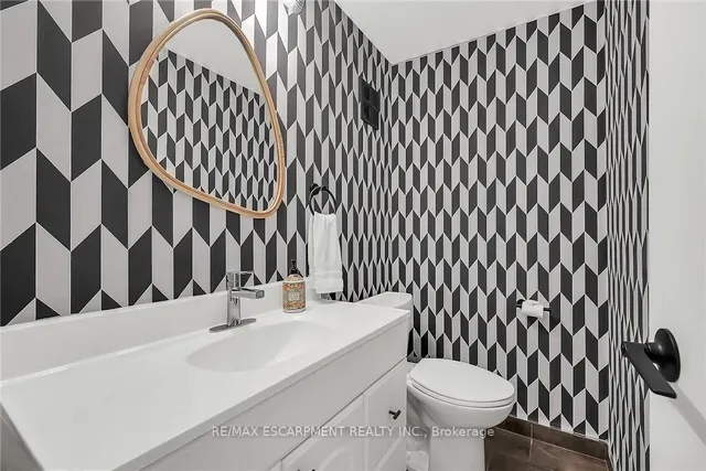 Additional image 25 of 158 Wendover Dr