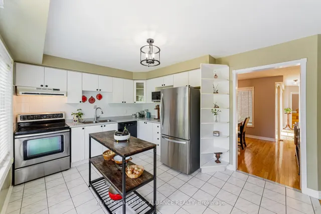 Additional image 9 of 365 Turnberry Cres