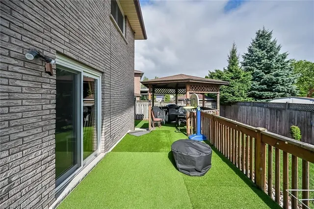 Additional image 49 of 140 Solomon Cres