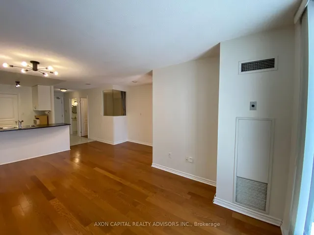 Additional image 31 of 801 Bay St Unit 902