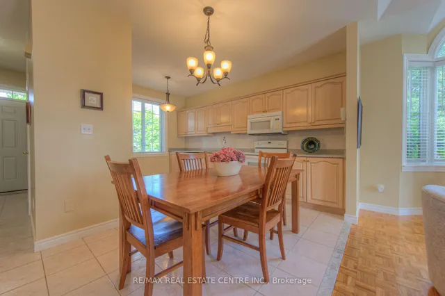 Additional image 11 of 43 Postoaks Dr