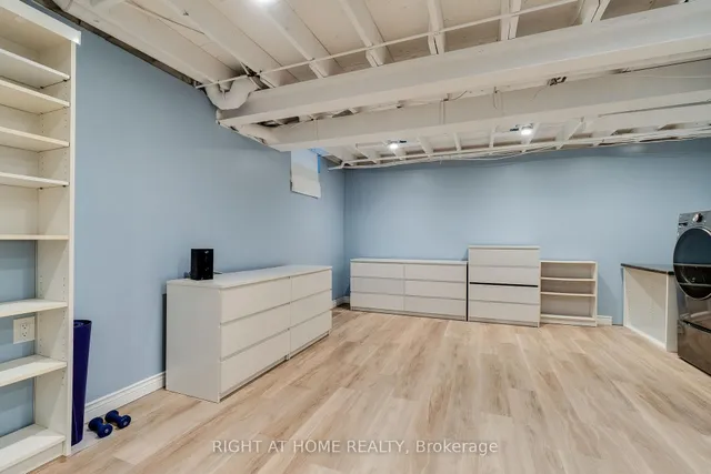 Additional image 7 of 1205 Lamb's Crt Unit 7