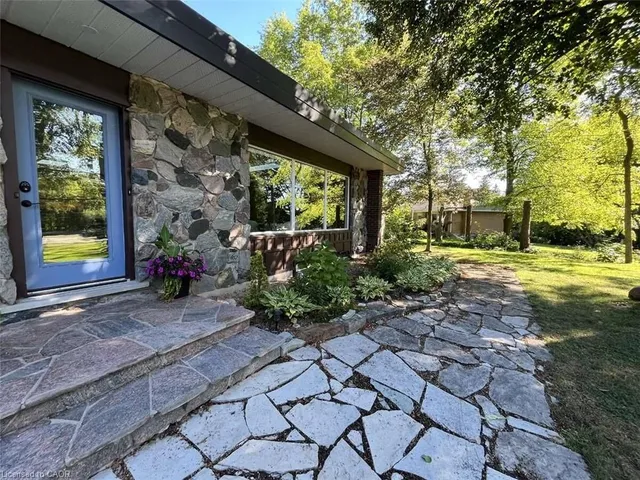 Additional image 4 of 915 Governors Rd