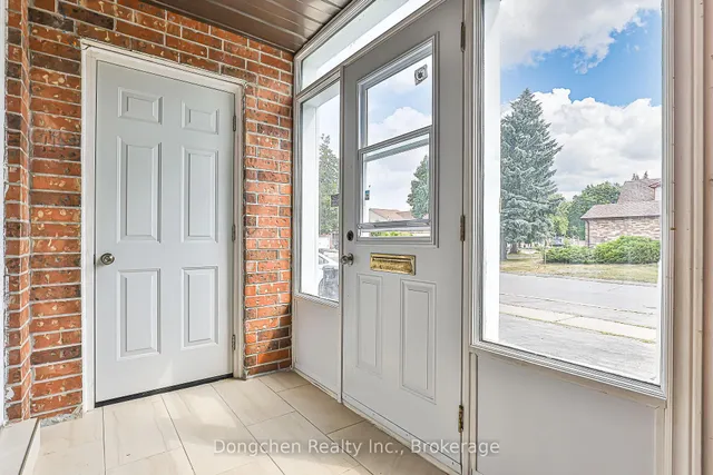 Additional image 3 of 14 Carl Cres