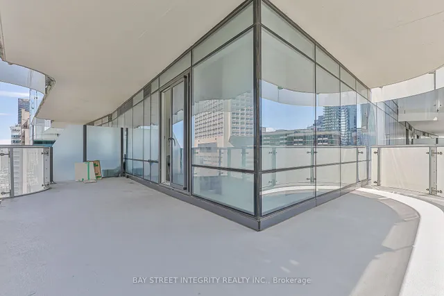 Additional image 12 of 1 Bloor St Unit 1110