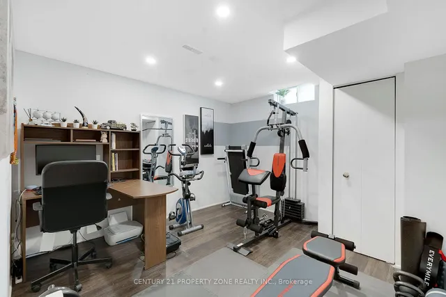 Additional image 31 of 38 Rodwell Crt