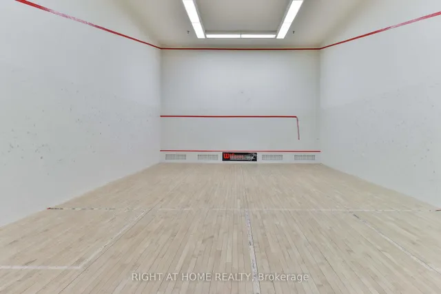 Additional image 11 of 410 Mclevin Ave