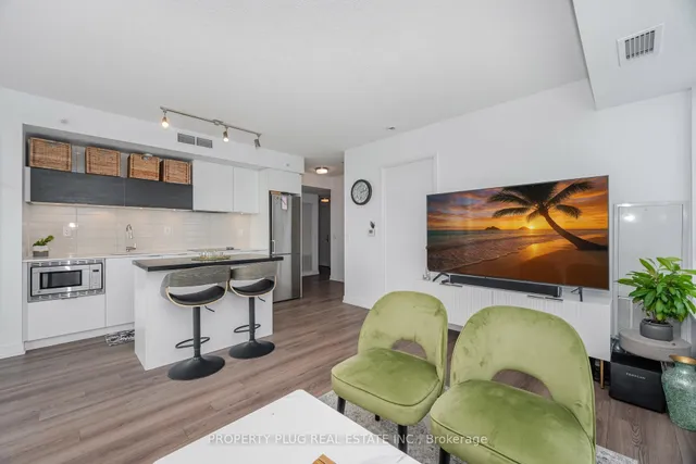 Additional image 18 of 20 Thomas Riley Rd Unit 1209