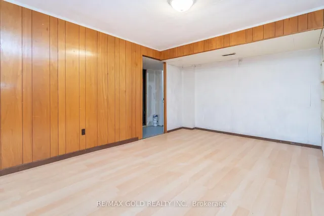 Additional image 36 of 18 Dunbarton Cres