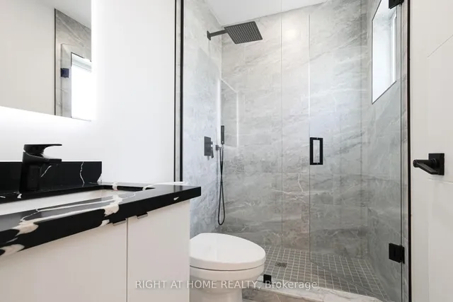 Additional image 28 of 584 WALKERS Line