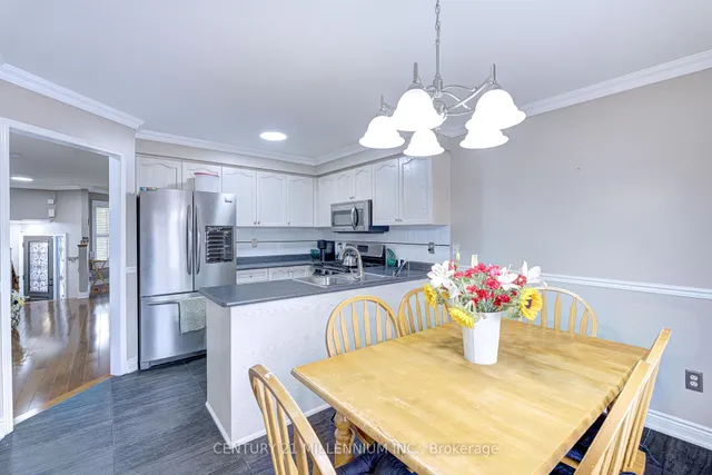 Additional image 16 of 26 Suncrest Dr