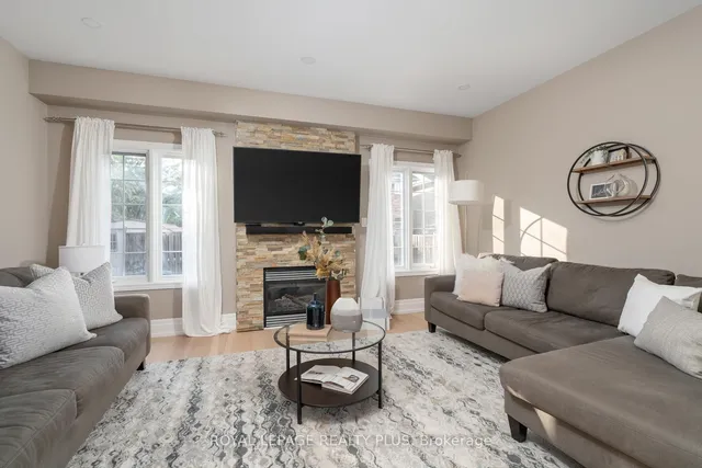 Additional image 18 of 1059 McClenahan Cres