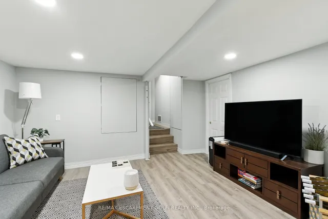 Additional image 25 of 26 Gillard St