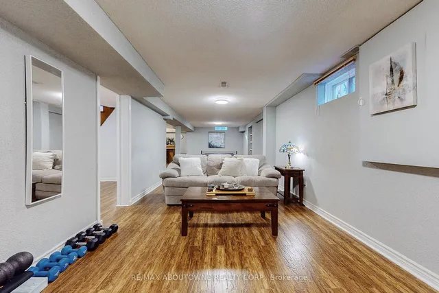 Additional image 38 of 1398 Winterbourne Dr