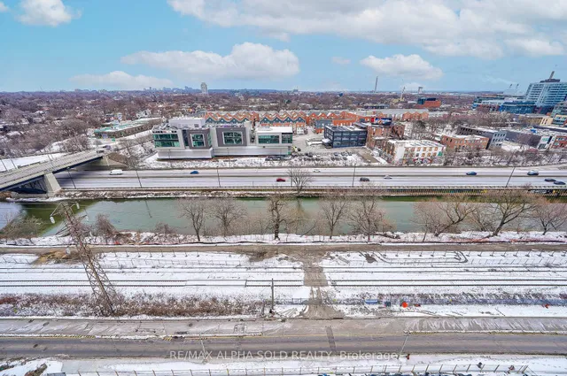 Additional image 32 of 5 Defries St Unit 1005