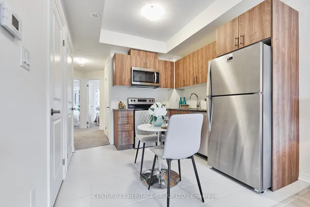 Additional image 5 of 145 Tapscott Rd Unit 10