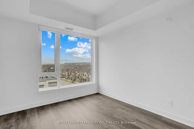 Additional image 9 of 1440 Clarriage Crt Unit 518