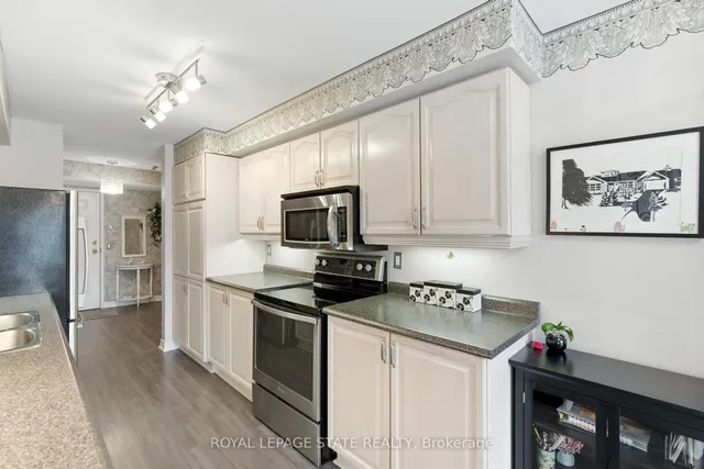 Additional image 17 of 980 Golf Links Rd Unit 101