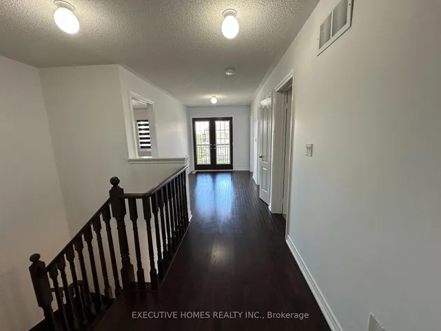 Additional image 15 of 21 Elmcrest Dr