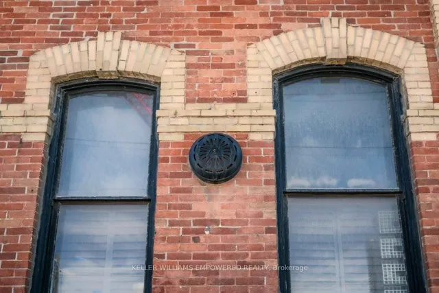Additional image 39 of 189 Queen St Unit 5