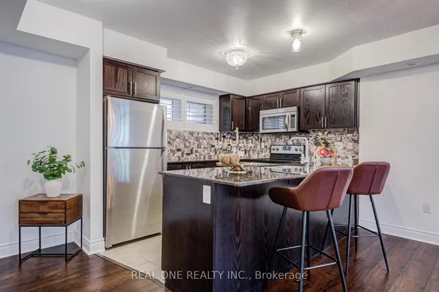 Additional image 11 of 2480 Post Rd Unit 29