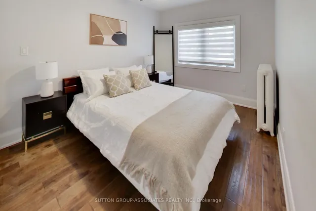 Additional image 28 of 143 Pinewood Ave