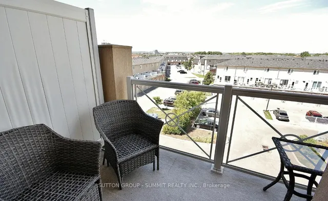 Additional image 19 of 1360 COSTIGAN Rd Unit 411