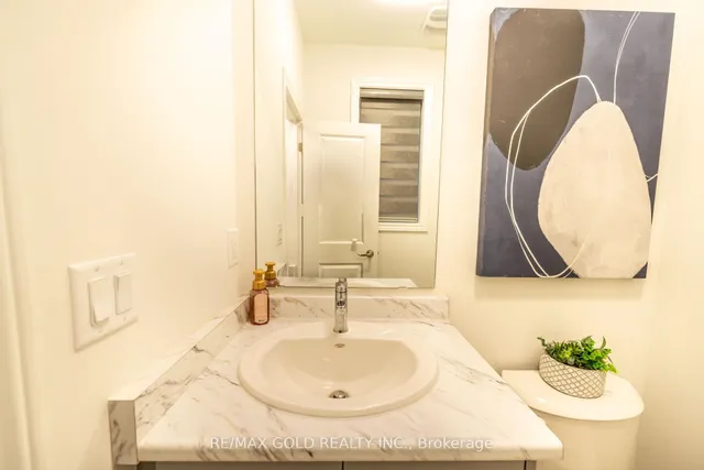 Additional image 17 of 35 Academy Dr