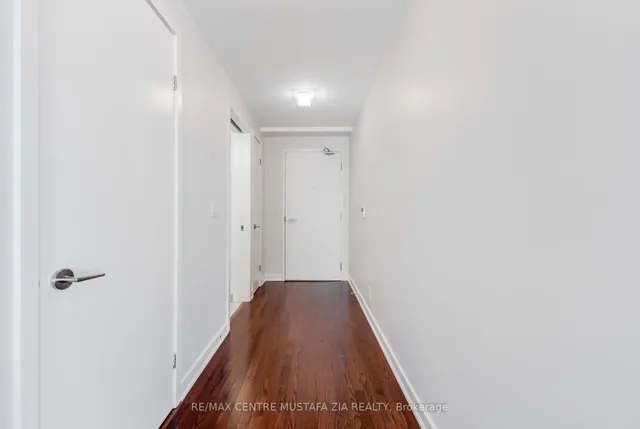 Additional image 35 of 14 York St Unit 2402