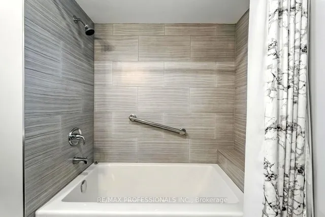 Additional image 18 of 236 East 21st St