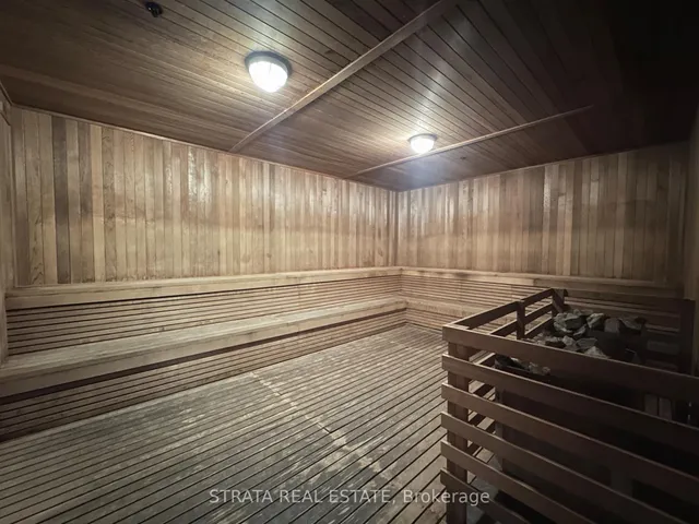 Additional image 38 of 19 Bathurst St Unit 3915