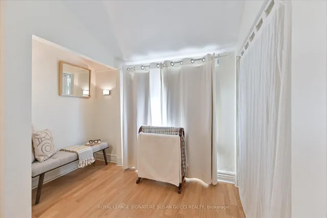 Additional image 23 of 1125 Woodbine Ave