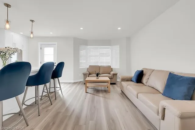 Additional image 12 of 515 Upper James St