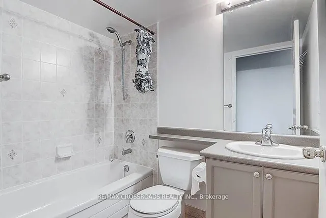 Additional image 33 of 18 Parkview Ave Unit 2106