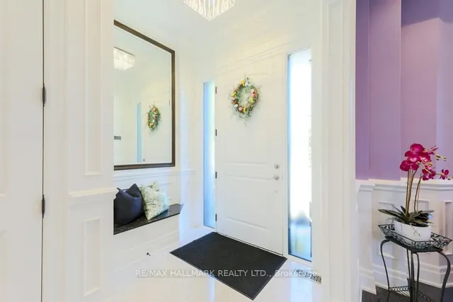 Additional image 2 of 44 Scarboro Cres