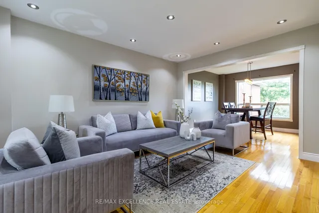 Additional image 6 of 40 Monaco Crt