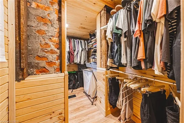 Additional image 23 of 5 Ford St