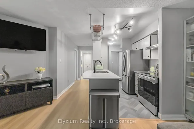 Additional image 10 of 323 Richmond St Unit 303