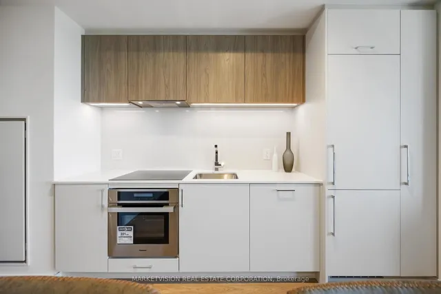 Additional image 6 of 689 The Queensway Unit 716