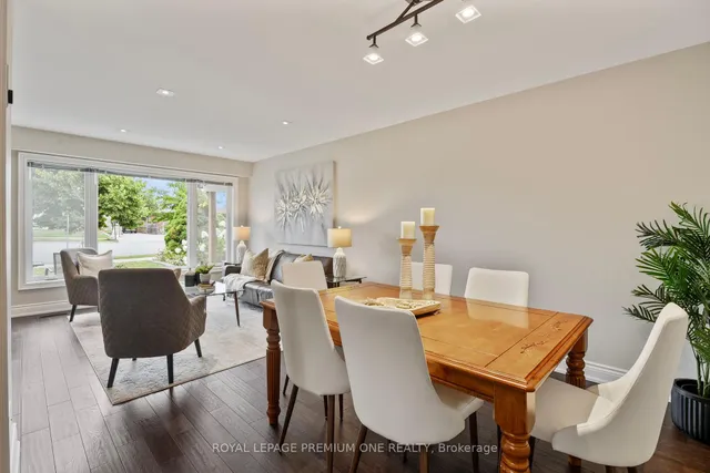 Additional image 12 of 8 Buttercup Crt