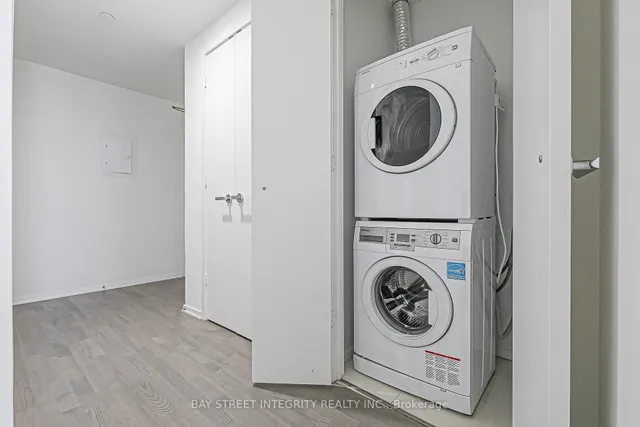 Additional image 10 of 1 Bloor St Unit 1110