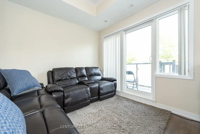 Additional image 16 of 20 Orchid Place Dr Unit 202